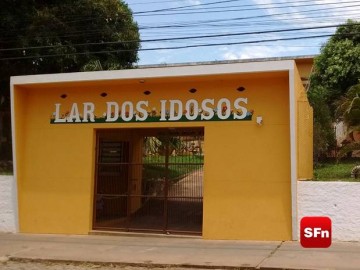 lar dos idosos